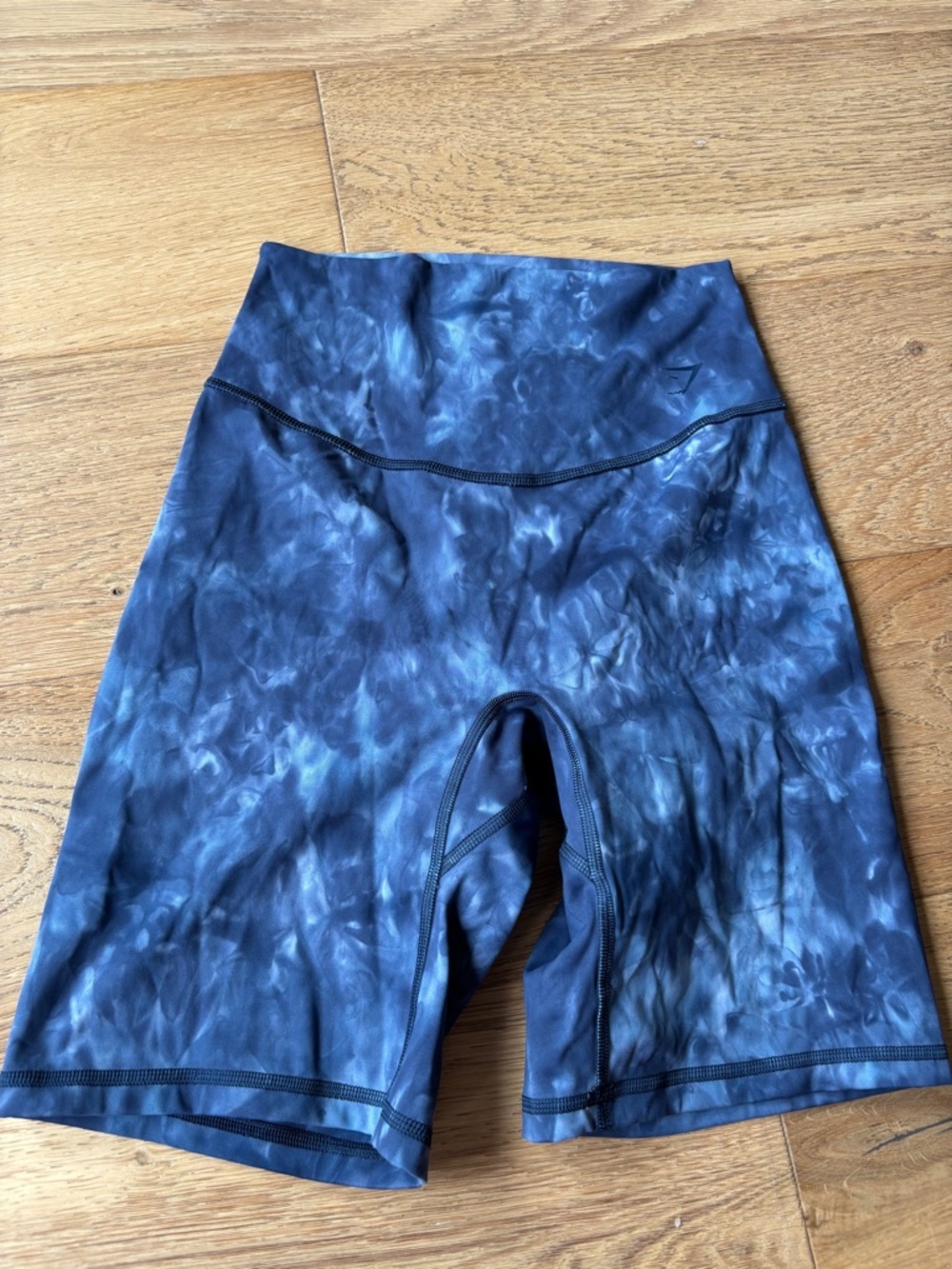 Gymshark tie-dye biker shorts womens small